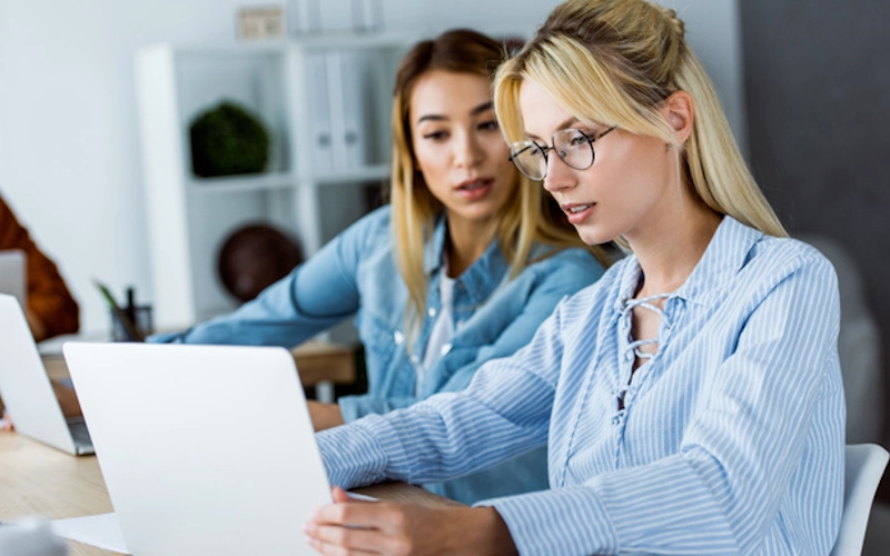 What is TotallyNDFW and Why Is It Gaining Popularity?