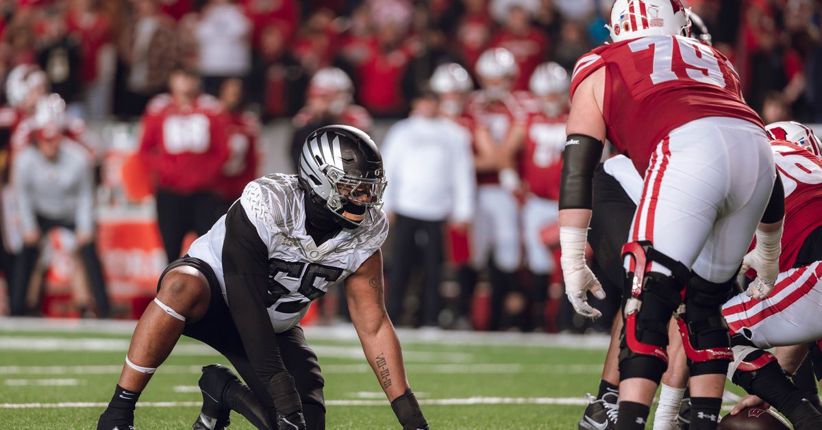 Calais Campbell returns; 2025 Arizona Cardinals draft preview: Defensive tackles
