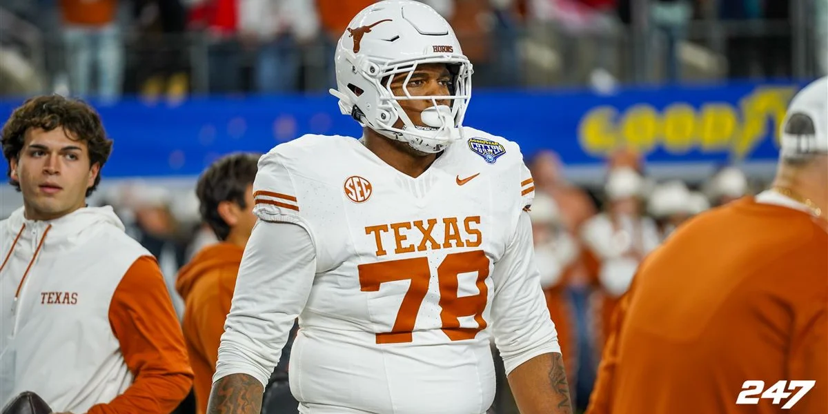 NFL insider has Kelvin Banks Jr. as most realistic Bears option